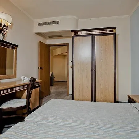 Hotel Atrium Elenite