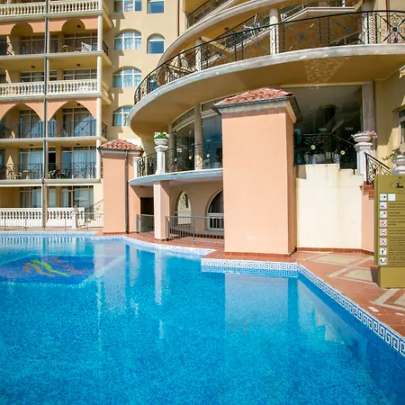 Atrium Hotel 3*