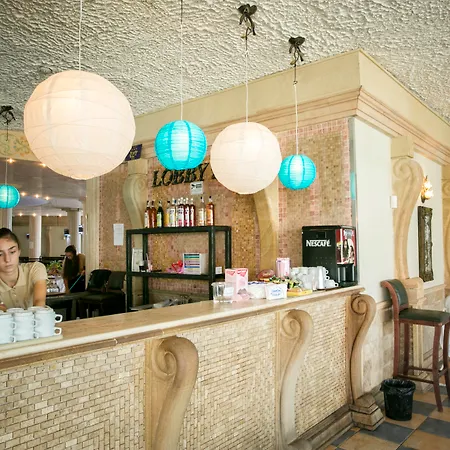 Atrium Отель 3*