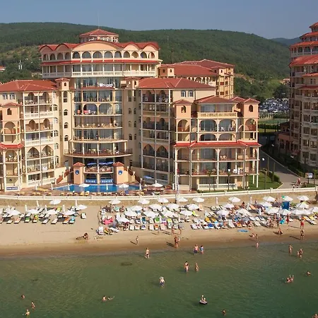 Atrium Отель Елените