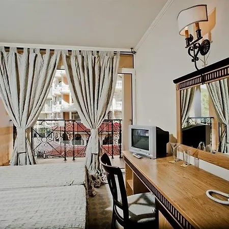 Atrium 3* Елените