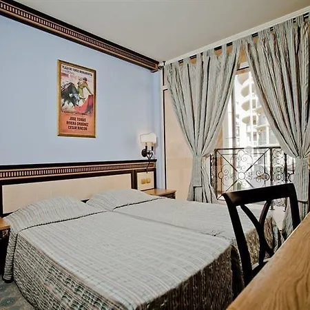Atrium 3* Елените