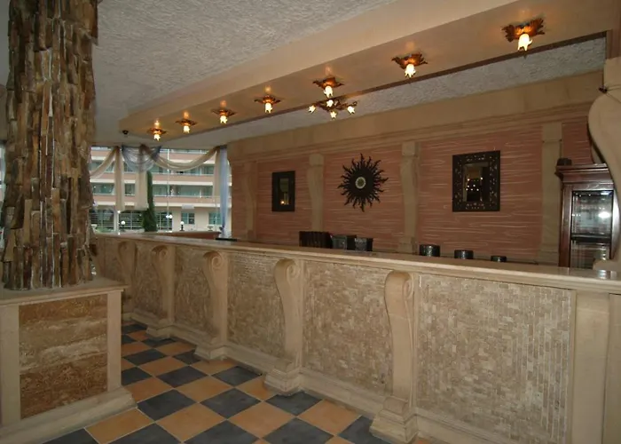 Hotel Atrium Elenite